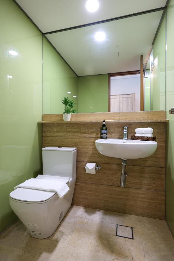 Sky Suite Klcc, Calm Sojourn 吉隆坡 外观 照片